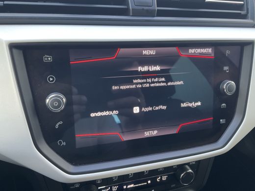 Seat Arona 1.0 TSI Automaat Xcellence Carplay Trekhaak Stoelverw. Business Intense ActivLease financial lease