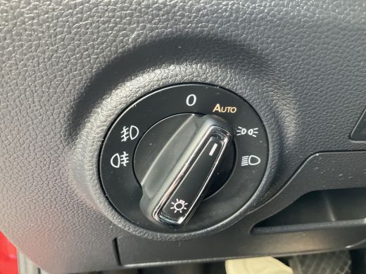 Seat Arona 1.0 TSI Automaat Xcellence Carplay Trekhaak Stoelverw. Business Intense ActivLease financial lease