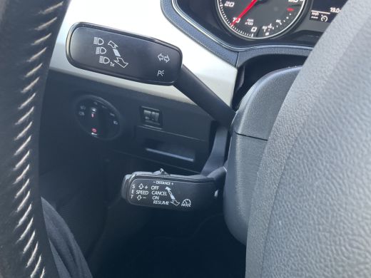 Seat Arona 1.0 TSI Automaat Xcellence Carplay Trekhaak Stoelverw. Business Intense ActivLease financial lease