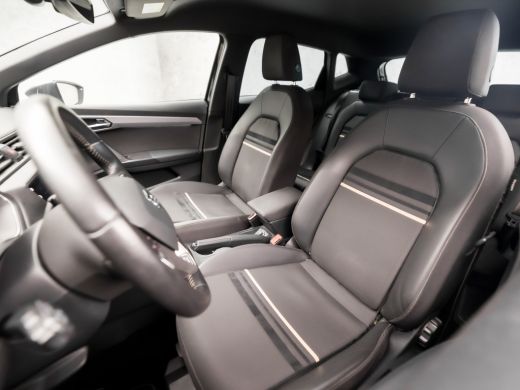 Seat Ibiza 1.0 TSI Excellence FR Sport (VIRTUAL COCKPIT, APPLE CARPLAY, GROOT NAVI, LEDER, KEYLESS, BEATS AU... ActivLease financial lease