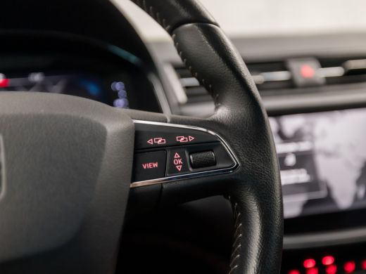 Seat Ibiza 1.0 TSI Excellence FR Sport (VIRTUAL COCKPIT, APPLE CARPLAY, GROOT NAVI, LEDER, KEYLESS, BEATS AU... ActivLease financial lease
