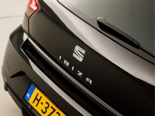 Seat Ibiza 1.0 TSI Excellence FR Sport (VIRTUAL COCKPIT, APPLE CARPLAY, GROOT NAVI, LEDER, KEYLESS, BEATS AU... ActivLease financial lease