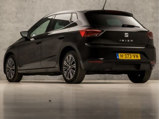 Seat Ibiza 1.0 TSI Excellence FR Sport (VIRTUAL COCKPIT, APPLE CARPLAY, GROOT NAVI, LEDER, KEYLESS, BEATS AU... ActivLease financial lease