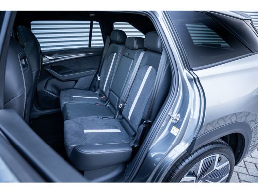 Skoda Kodiaq 1.5 TSI PHEV Sportline Business | Elektrisch glazen panorama-dak | Lichtmetalen velgen 20" | Trek... ActivLease financial lease