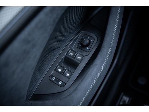 Skoda Kodiaq 1.5 TSI PHEV Sportline Business | Elektrisch glazen panorama-dak | Lichtmetalen velgen 20" | Trek... ActivLease financial lease