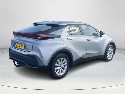 Toyota C-HR 1.8 Hybrid 140 Active **TREKHAAK/ NAVIGATIE/ ADAPTIVE CRUISE CONTROL/ 36 MAANDEN GARANTIE** ActivLease financial lease