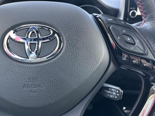 Toyota C-HR 2.0 Hybrid Business GR-Sport | Stoel- + stuurverwarming | Parkeersensoren | Navigatie | LED kopla... ActivLease financial lease