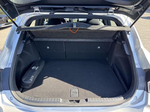 Toyota Corolla Hybrid 140 Dynamic | Apple CarPlay/Android auto | Achteruitrijcamera | Stoelverwarming ActivLease financial lease