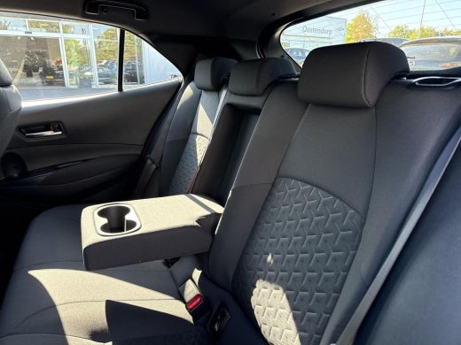 Toyota Corolla Hybrid 140 Dynamic | Apple CarPlay/Android auto | Achteruitrijcamera | Stoelverwarming ActivLease financial lease