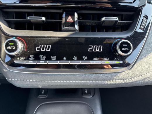 Toyota Corolla Hybrid 140 Dynamic | Apple CarPlay/Android auto | Achteruitrijcamera | Stoelverwarming ActivLease financial lease