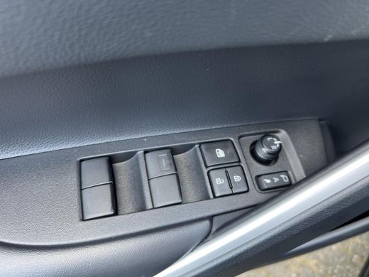 Toyota Corolla Cross Hybrid 200 Style AWD + Premium Pack ActivLease financial lease