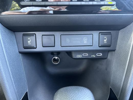 Toyota Yaris Cross 1.5 Hybrid 115 First Edition ActivLease financial lease