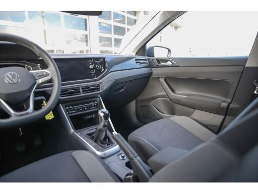 Volkswagen Polo Life Business, (2022) | 'App-Connect' draadloze smartphone integratie | Achterlichten LED | Afsta... ActivLease financial lease