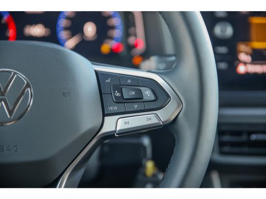 Volkswagen Polo Life Business, (2022) | 'App-Connect' draadloze smartphone integratie | Achterlichten LED | Afsta... ActivLease financial lease