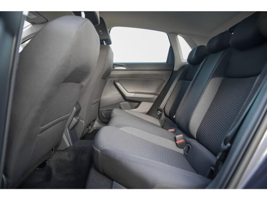 Volkswagen Polo Life Business, (2022) | 'App-Connect' draadloze smartphone integratie | Achterlichten LED | Afsta... ActivLease financial lease