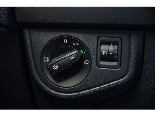 Volkswagen Polo Life Business, (2022) | 'App-Connect' draadloze smartphone integratie | Achterlichten LED | Afsta... ActivLease financial lease