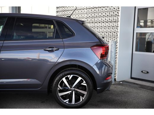 Volkswagen Polo Life Business, (2022) | 'App-Connect' draadloze smartphone integratie | Achterlichten LED | Afsta... ActivLease financial lease