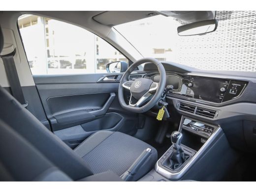 Volkswagen Polo Life Business, (2022) | 'App-Connect' draadloze smartphone integratie | Achterlichten LED | Afsta... ActivLease financial lease