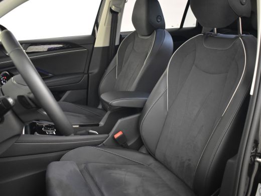 Volkswagen Tiguan Elegance 1.5 TSI PHEV 204pk l 360gr Camera l Elektr. Klep l Stoel en Stuurverwarming l Side Assis... ActivLease financial lease