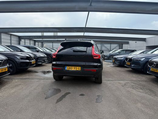 Volvo  XC40 252PK Extended Range Plus 82 kWh | Trekhaak | Stoel&Stuur Verw. | Adap Cruise. | Blis | Warmtepomp ActivLease financial lease