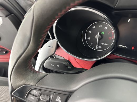 Alfa Romeo Stelvio 2.9 V6 AWD Quadrifoglio (INCL-BTW) Aut. *PANO | LEATHER-ALCANTARA | XENON | ADAPTIVE-CRUISE | BLI... ActivLease financial lease