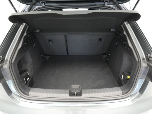 Audi A3 Sportback 30 TFSI 110pk S-Tronic S-Line edition Navigatie Carplay Pdc Led 61 ActivLease financial lease