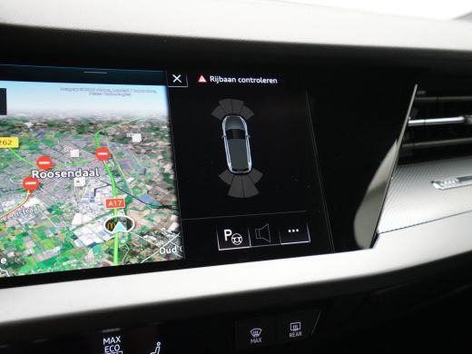 Audi A3 Sportback 30 TFSI 116 pk S-tronic S edition Navi, PDC, Led, Privacy glas 30 ActivLease financial lease