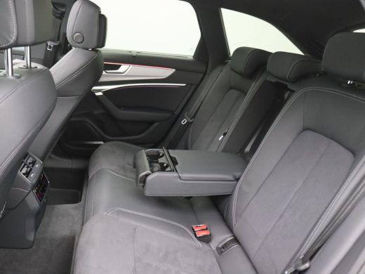 Audi A6 Avant 55 TFSI e quattro S edition Competition Panoramadak, 360 gr. camera, elek. stoelen, head-up... ActivLease financial lease