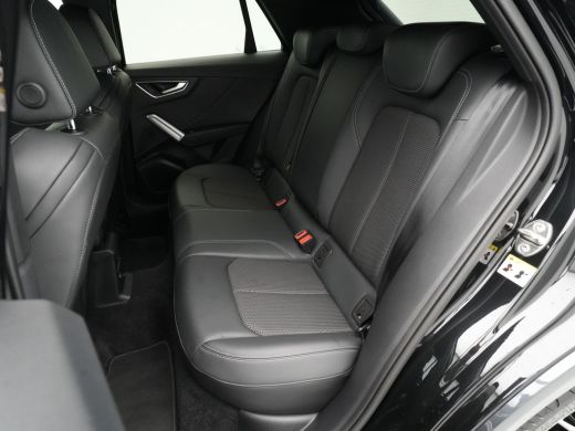 Audi Q2 35 TFSI 150 pk S-Tronic S Edition Optiek zwart, Matrix led, Navi, Climatronic 84 ActivLease financial lease