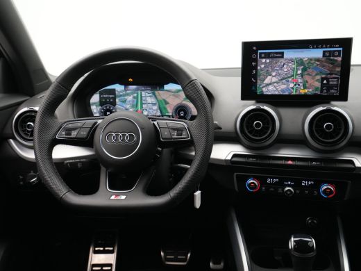 Audi Q2 35 TFSI 150 pk S-Tronic S Edition Optiek zwart, Matrix led, Navi, Climatronic 84 ActivLease financial lease