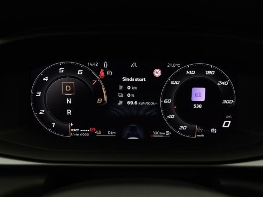 CUPRA Terramar 1.5 TSi 272 Pk e-Hybrid Automaat VZ Performance | Head Up | Adaptive Cruise | 360° Camera | Carpl... ActivLease financial lease