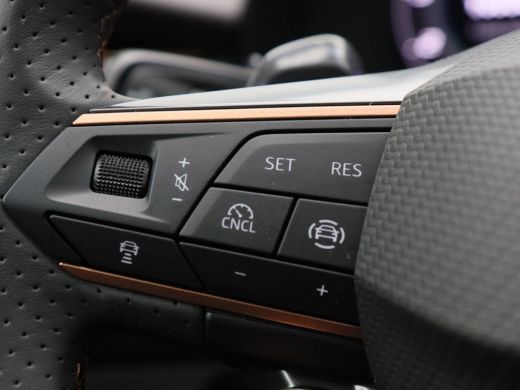 CUPRA Terramar 1.5 TSi 272 Pk e-Hybrid Automaat VZ Performance | Head Up | Adaptive Cruise | 360° Camera | Carpl... ActivLease financial lease