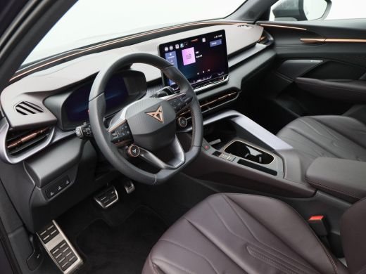 CUPRA Terramar 1.5 TSi 272 Pk e-Hybrid Automaat VZ Performance | Head Up | Adaptive Cruise | 360° Camera | Carpl... ActivLease financial lease