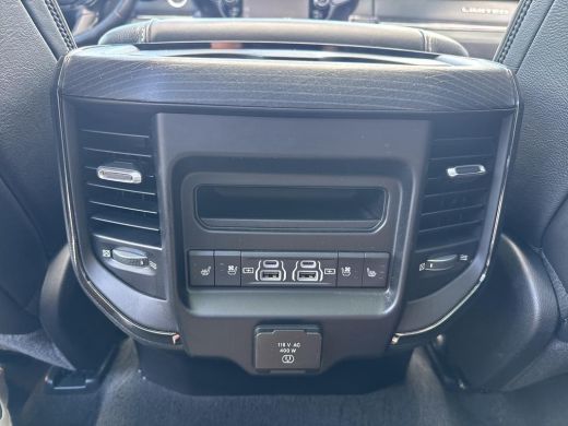 Dodge Ram 1500 1500 5.7 V8 4x4 Crew Cab Limited | Diamondback | RAMBAR + verlichting | Trekhaak 13-polig | LPG |... ActivLease financial lease
