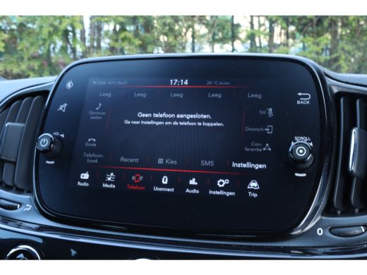 Fiat 500C 1.0 Hybrid Dolcevita Finale | Cruise Control | Carplay | Lichtmetaal | Airco | ActivLease financial lease