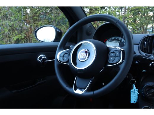 Fiat 500C 1.0 Hybrid Dolcevita Finale | Cruise Control | Carplay | Lichtmetaal | Airco | ActivLease financial lease