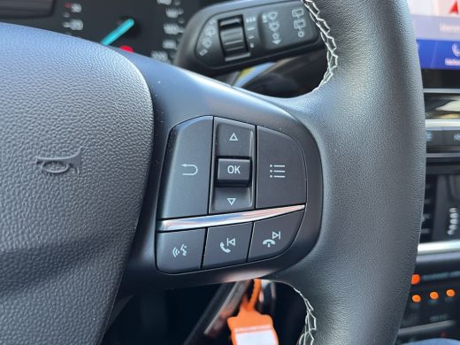 Ford Fiesta 1.0 Titanium | Stoelverwarming | Cruise Control | Apple Carplay | Navigatie ActivLease financial lease