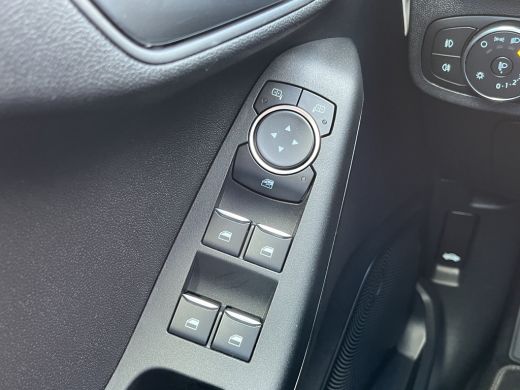Ford Fiesta 1.0 Titanium | Stoelverwarming | Cruise Control | Apple Carplay | Navigatie ActivLease financial lease