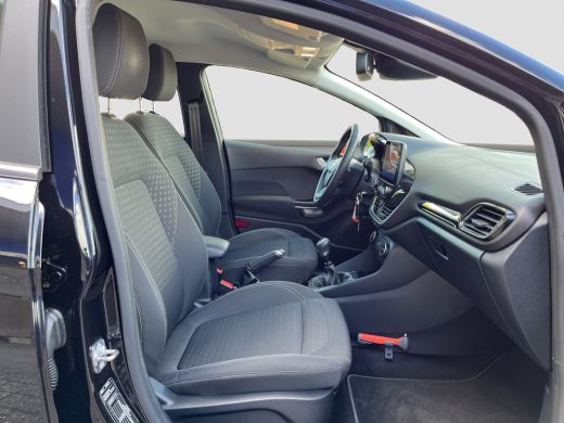 Ford Fiesta 1.0 Titanium | Stoelverwarming | Cruise Control | Apple Carplay | Navigatie ActivLease financial lease