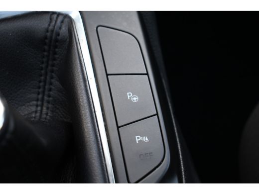 Ford Kuga 1.5EB Titanium | NL-AUTO! | 1 EIGENAAR | PANODAK | DELER OH! | CAMERA | PARK SENS V+A | LANE ASSI... ActivLease financial lease