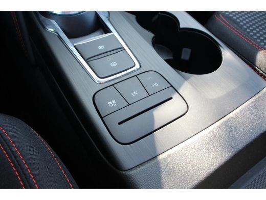 Ford Kuga 2.5 PHEV ST-Line | NL-AUTO! | 1 EIGENAAR! | CAMERA | APPLE CARPLAY & ANDROID AUTO | STANDKACHEL |... ActivLease financial lease