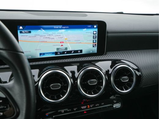 Mercedes-Benz A-Klasse 160 Business Solution (INCL-BTW) *LEATHER- FABRIC | FULL-LED | WIDE-SCREEN-COCKPIT | CAMERA | NAV... ActivLease financial lease