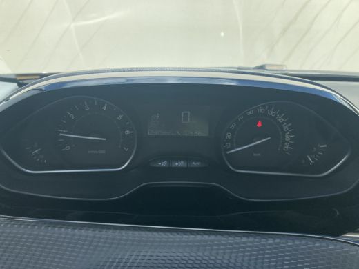 Peugeot 2008 1.2 PureTech Signature | Airco | Cruise | Navi | Pdc achter | ActivLease financial lease