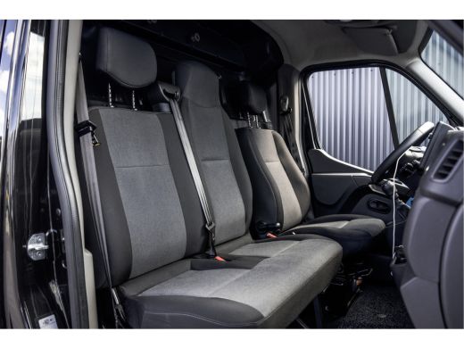 Renault Master T35 dCi 135 | L2H2 | Navi | Imperiaal | Ladder | LED | PDC | Euro 6 ActivLease financial lease