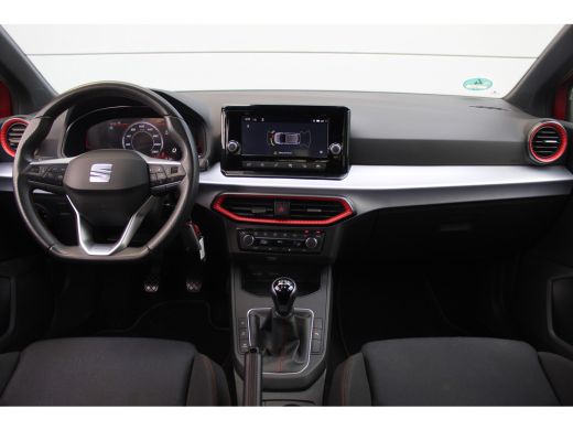 Seat Ibiza 1.0 FR | Cruise | Carplay | PDC V+A | DAB | LED | 17" Velgen | Cruise | Carplay | PDC V+A | DAB |... ActivLease financial lease