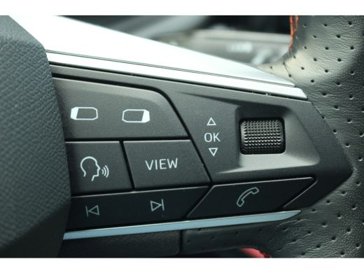 Seat Ibiza 1.0 FR | Cruise | Carplay | PDC V+A | DAB | LED | 17" Velgen | Cruise | Carplay | PDC V+A | DAB |... ActivLease financial lease