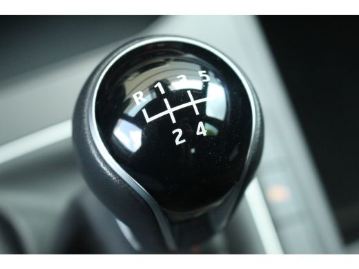 Seat Ibiza 1.0 FR | Cruise | Carplay | PDC V+A | DAB | LED | 17" Velgen | Cruise | Carplay | PDC V+A | DAB |... ActivLease financial lease