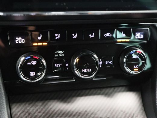 Skoda Superb Combi 1.4 TSi 218 Pk Automaat iV Sportline Business | Adaptive Cruise | CarPlay | Navigatie | Blu... ActivLease financial lease