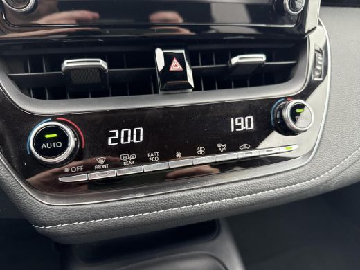 Toyota Corolla Touring Sports 1.8 Hybrid Dynamic *NAVIGATIE/ ADAPTIEF CRUISE CONTROL/ 36 MAANDEN GARANTIE** ActivLease financial lease