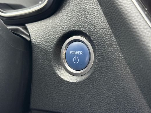 Toyota Corolla Touring Sports 1.8 Hybrid Dynamic *NAVIGATIE/ ADAPTIEF CRUISE CONTROL/ 36 MAANDEN GARANTIE** ActivLease financial lease